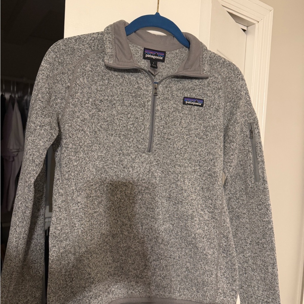 Patagonia Heathered Gray Fleece Pullover